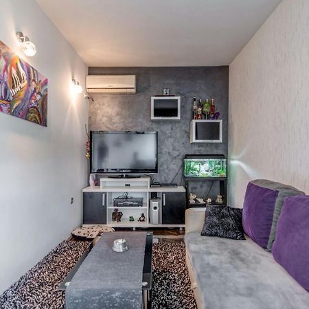 Cool Cozy Apartment Split Buitenkant foto
