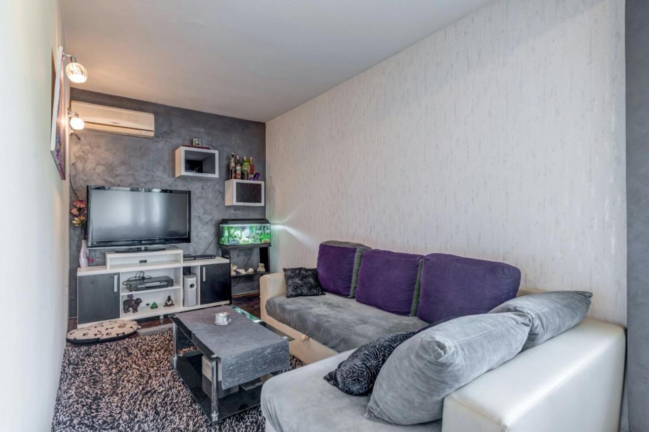 Cool Cozy Apartment Split Buitenkant foto